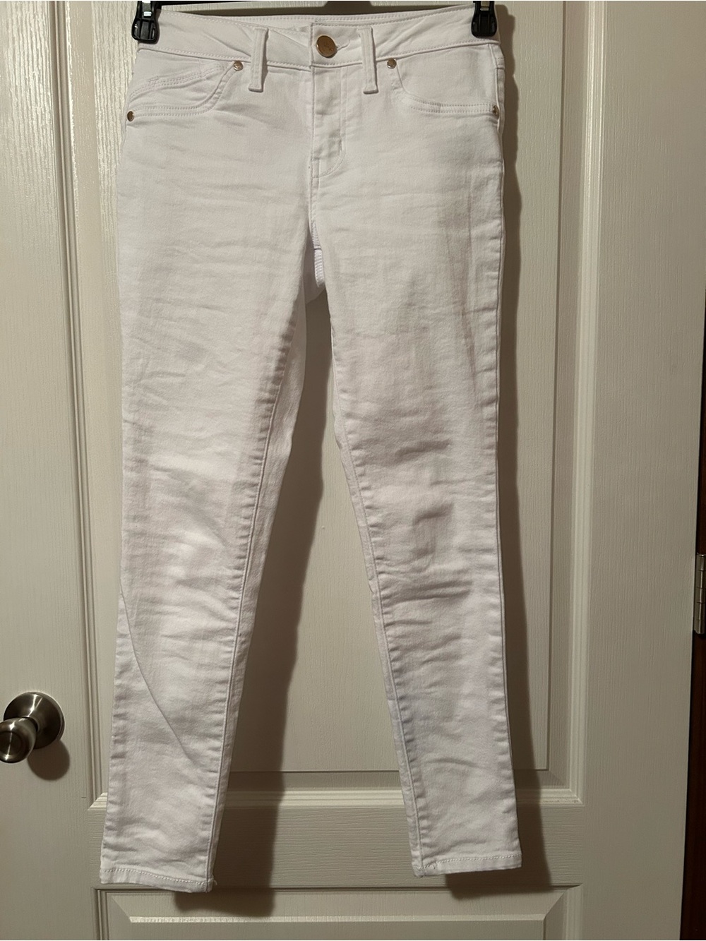 1822 Denim White Ankle Jeans - Cropped Skinny
